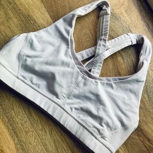 Lululemon stash n run bra size 6 white